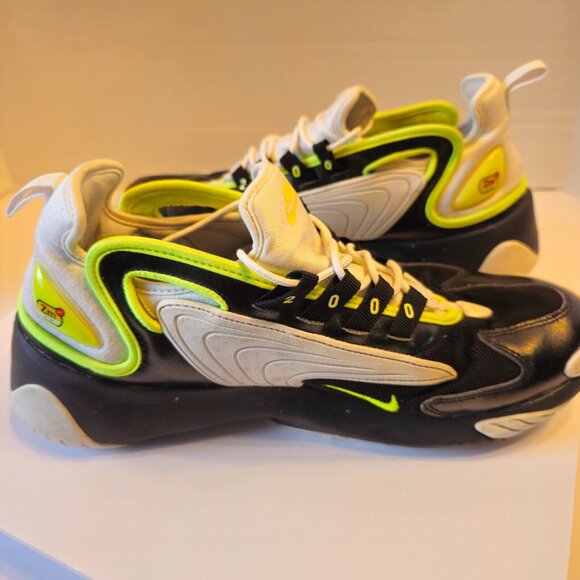 Nike  Zoom 2K  Men's Size 11 White-Black Volt Sneakers - A00269-004 - Picture 11 of 13